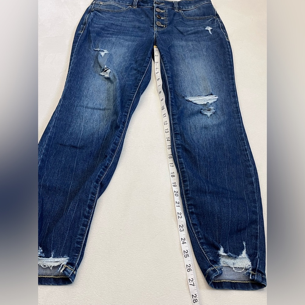 Maurices Everflex High Rise Distressed Blue Women’s Stretchy Jeans Size 10 - Picture 7 of 16